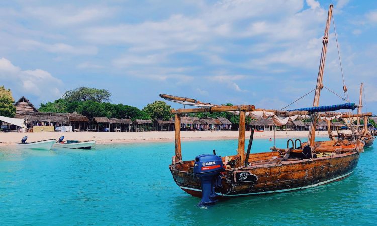 10-Day Rwanda Gorillas Safari & Zanzibar Beach Holiday